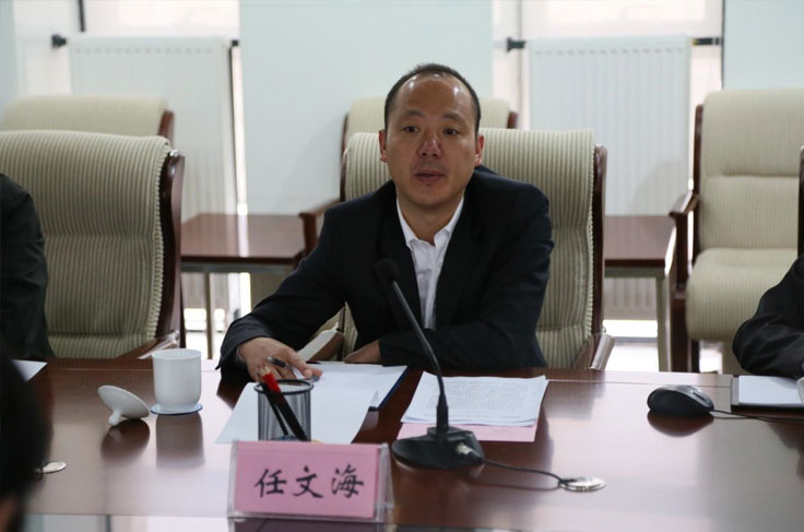 项目,2013年10月12日中海燃气董事长任文海先生率中海燃气副总裁晏彬